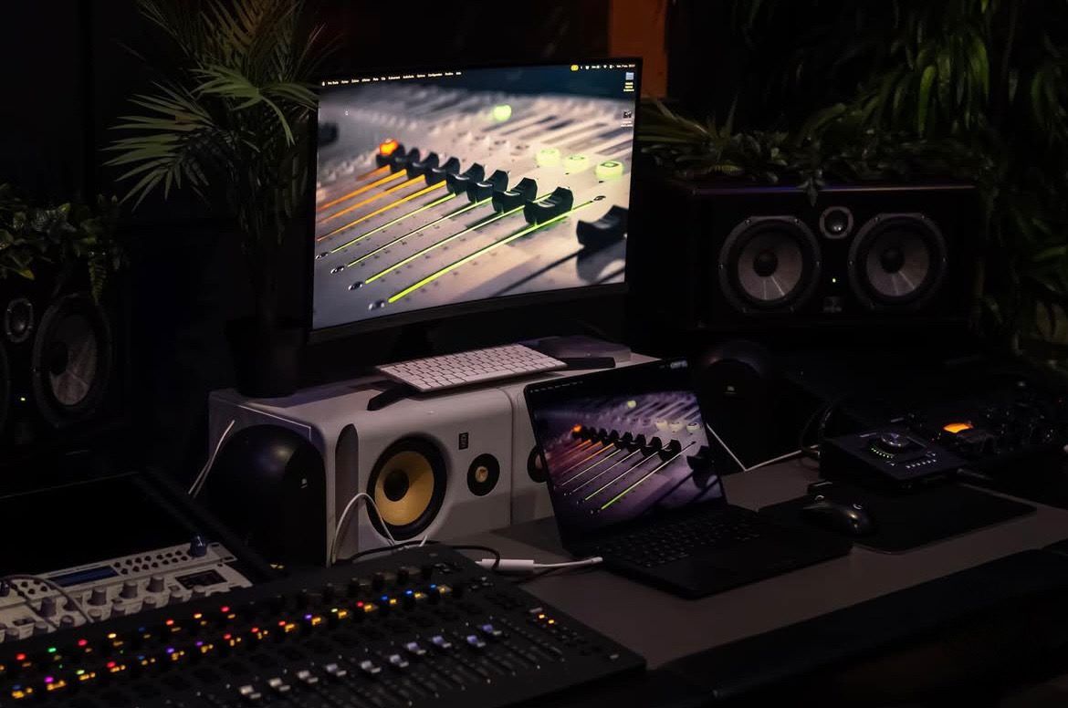 Console de mixage du Studio Le Capitole